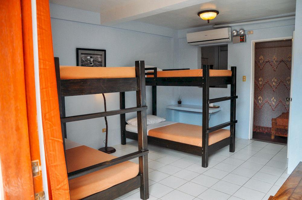 Lazea Tagaytay Inn Tagaytay City Extérieur photo