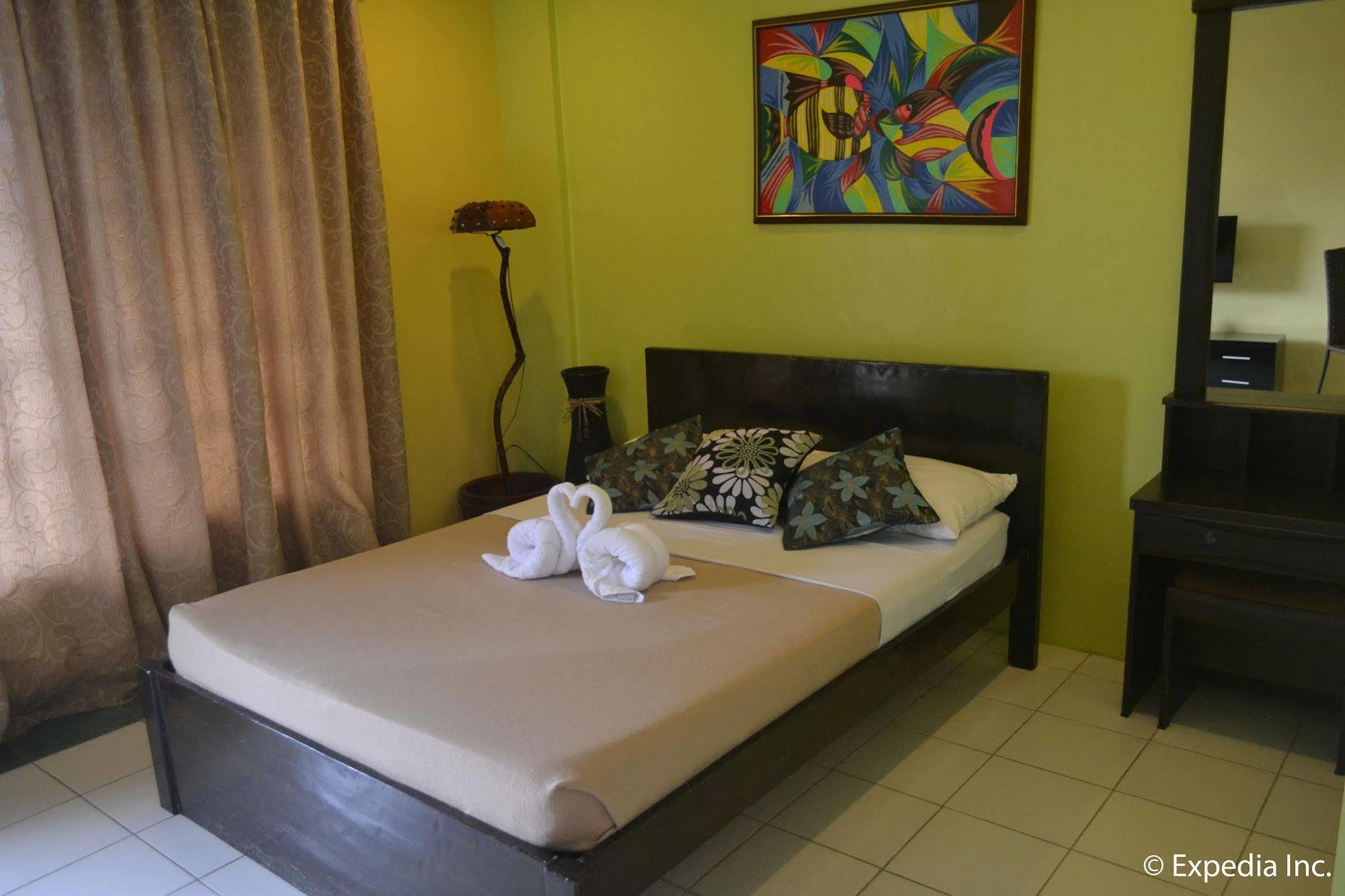Lazea Tagaytay Inn Tagaytay City Extérieur photo